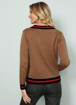 Pullover mit Kontrastringeln 