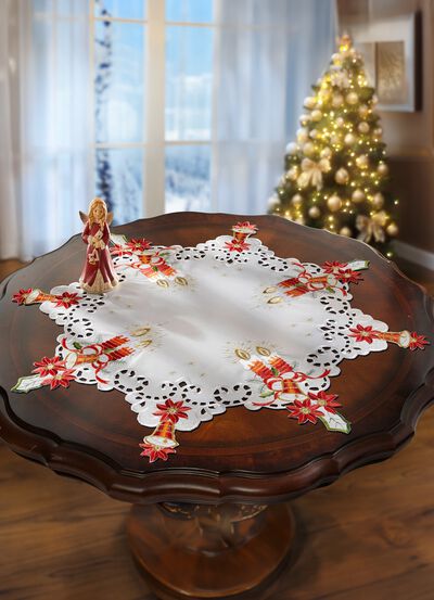 Tischdecke Stern mit filigraner Stickerei 