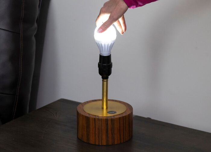 Kabellose LED-Leuchte 