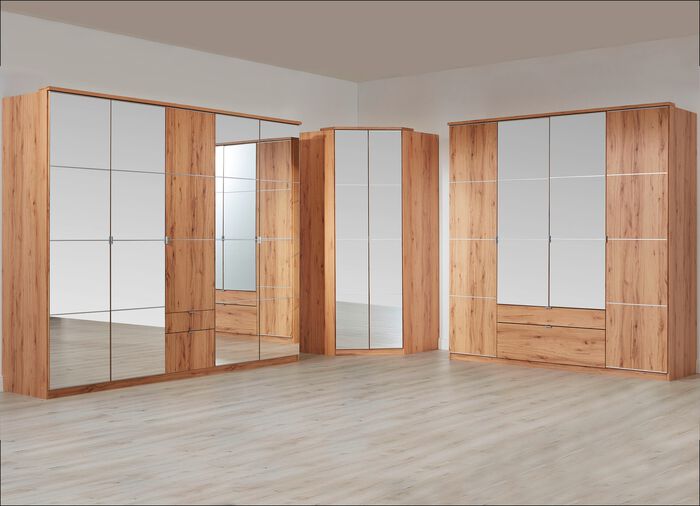 Dreht&uuml;renschr&auml;nke mit Spiegel 