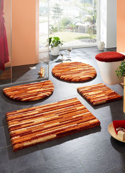 Badgarnitur  mit rutschhemmender R&uuml;ckseite 