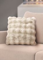 Wohnaccessoires in 3D-Bubble-Optik 