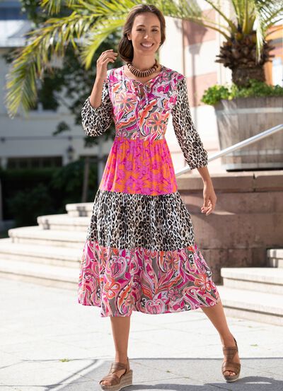 Kleid mit Stufen-Volants 