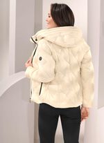 Daunenjacke mit fester Kapuze 