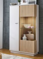 Tolle Vitrine mit LED-Beleuchtung 