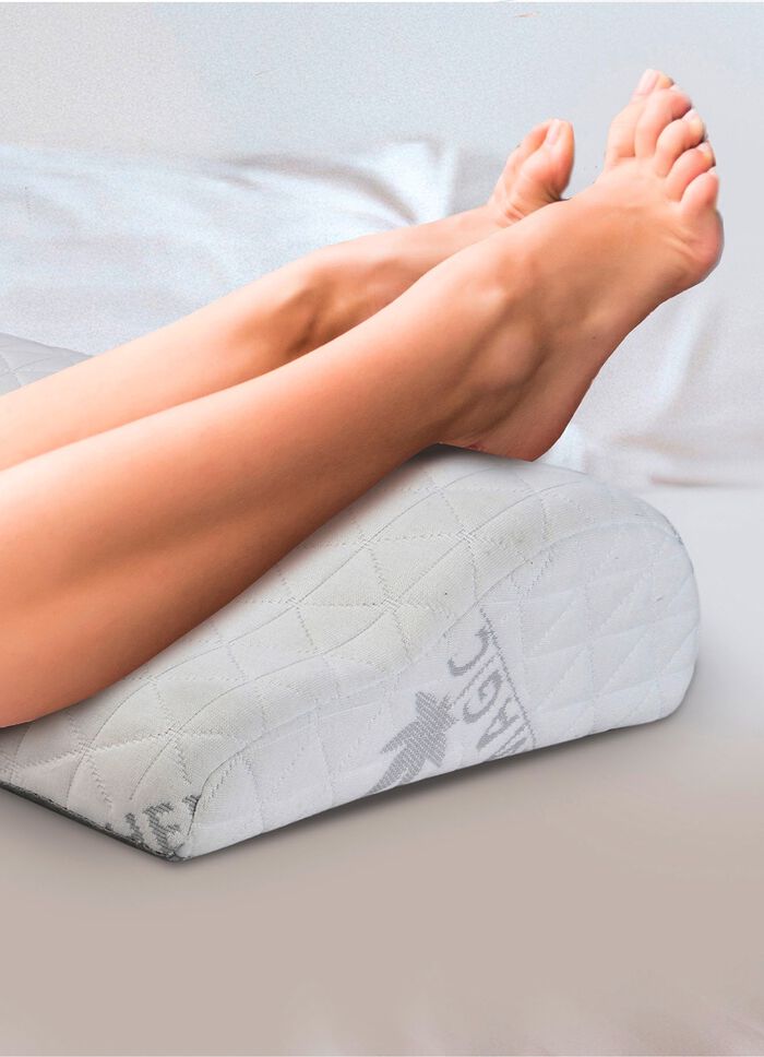 Hochwertiges Fu&szlig;kissen mit Memory Foam 