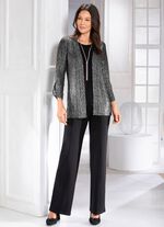 Hose in modischer Weite 