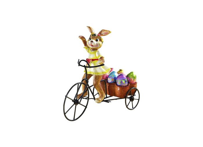 Verschiedene Osterhasen mit Vollmilchschokolade 