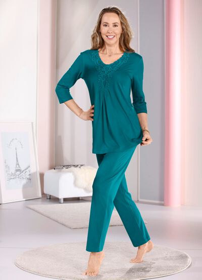 Laurina Schlafanzug mit gro&szlig;z&uuml;giger Motivspitze 