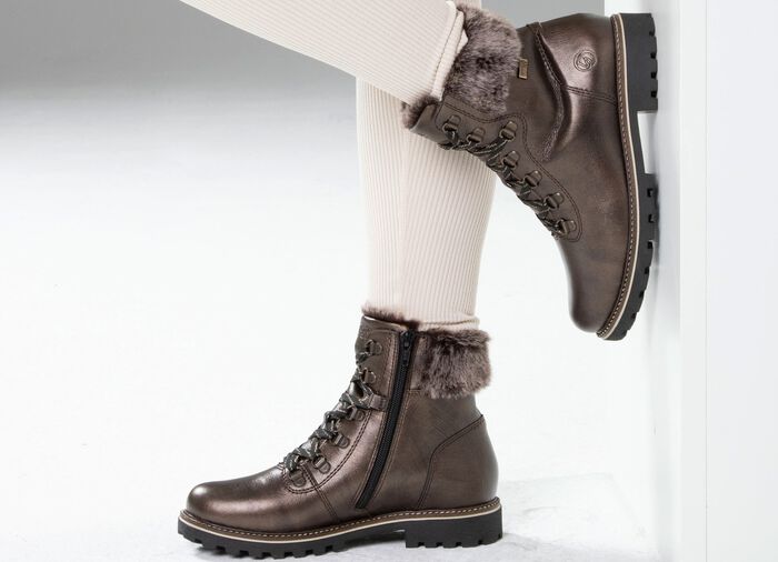 Remonte Schn&uuml;r-Stiefelette mit Pl&uuml;schkragen 