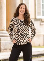 Shirt mit Pl&auml;ttchenzier im Vorderteil 