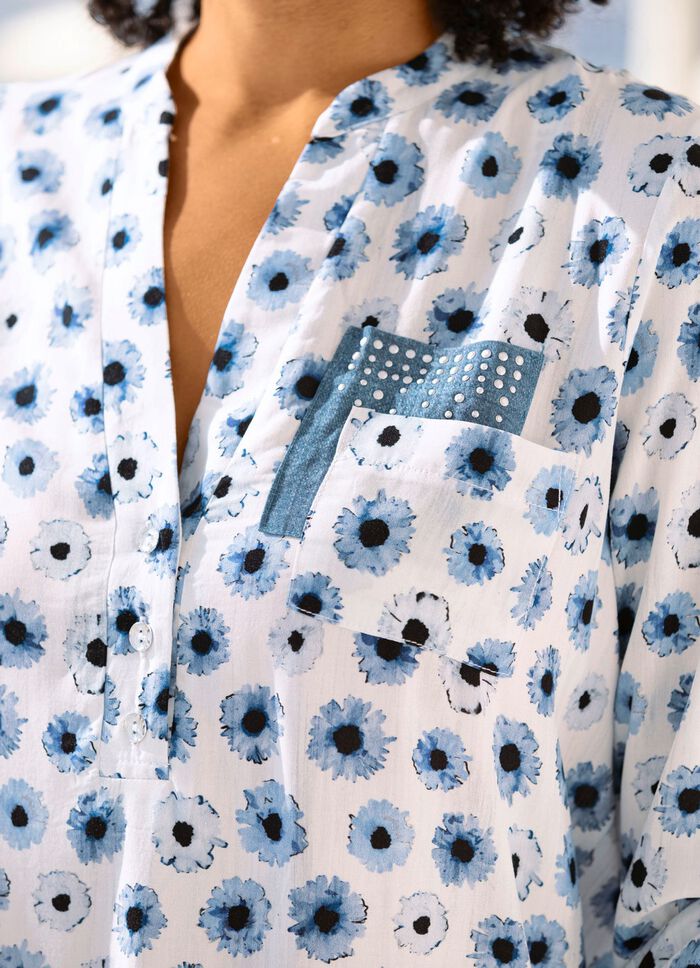 Bluse mit kurzer Knopfleiste 