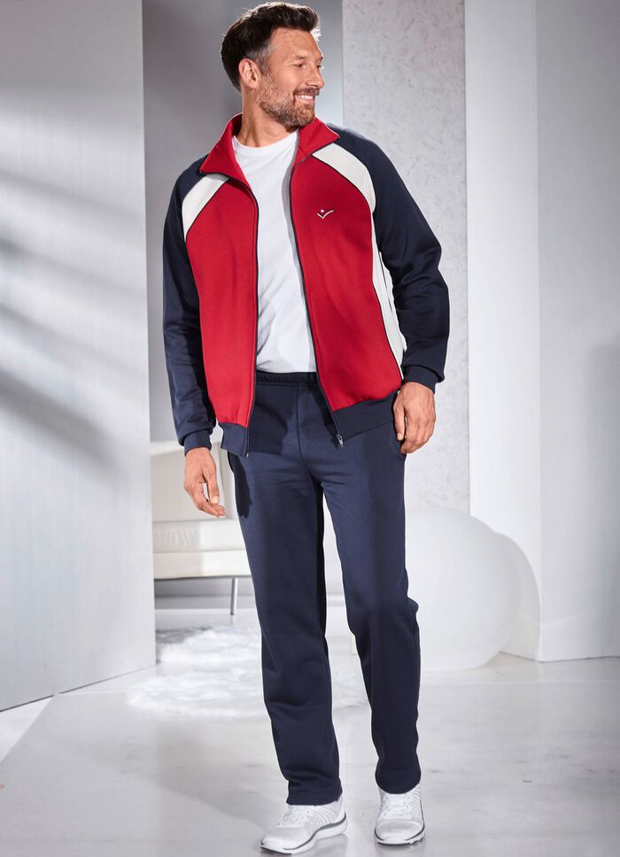 Freizeitanzug mit Nahttaschen 