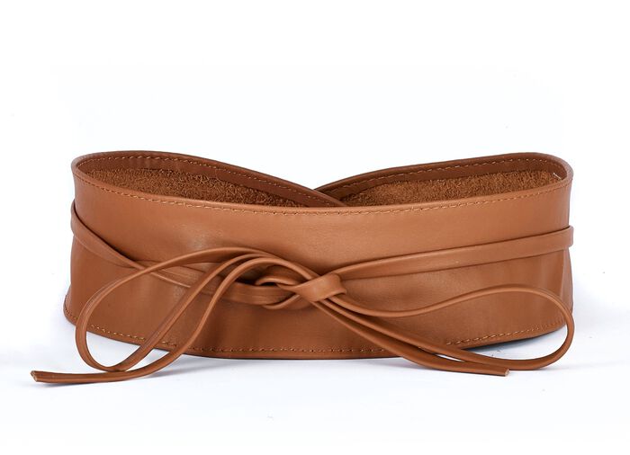 Modischer Leder-Bindeg&uuml;rtel, 8 cm breit  