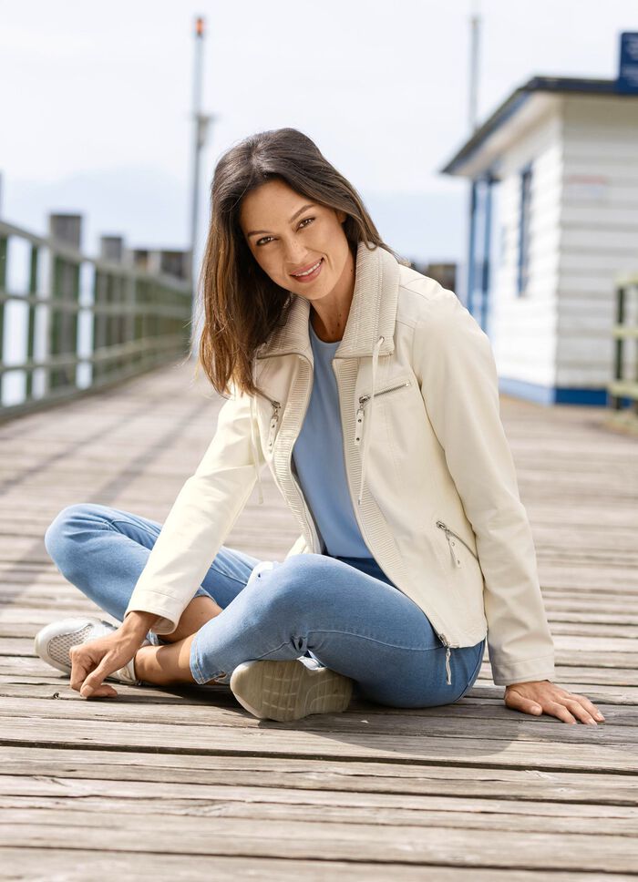 Kurzjacke aus Nappaleder-Imitat 