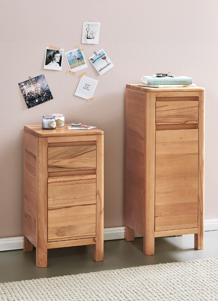 Kommode aus ge&ouml;ltem Massivholz 