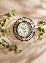 Funk-Wanduhr mit Metallgeh&auml;use 