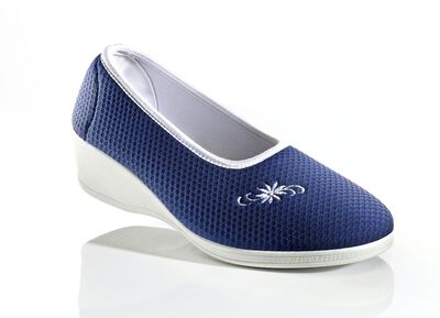 Modische Ballerinas in verschiedenen Farben 