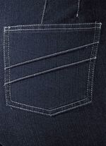 Jeans mit figurg&uuml;nstiger Teilungsnaht 