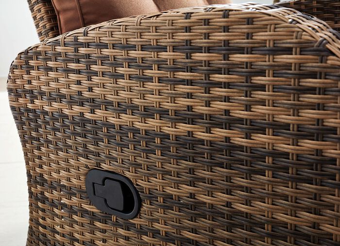 Gro&szlig;z&uuml;giger Komfort-Sessel mit passendem Sitzkissen 