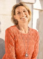 Silberfarbene Halskette mit Anh&auml;nger 