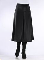 Rock in leichter Tellerform 