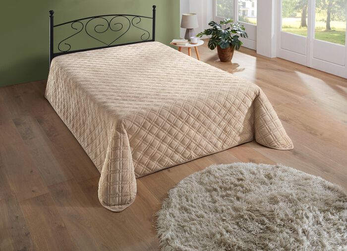 Tagesdecken in Cordoptik-Optik 