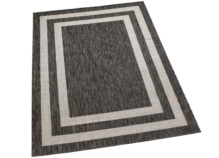 Br&uuml;cken und Teppiche f&uuml;r den Innen- und Au&szlig;enbereich 