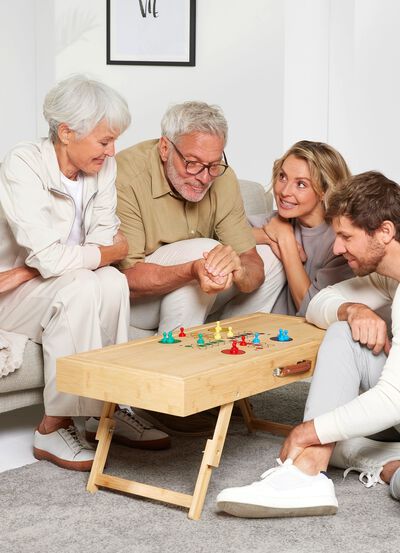 Spiel- und Puzzletisch f&uuml;r Puzzles mit bis zu 500 Teilen 