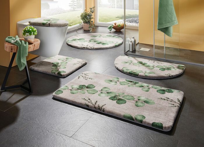 Naturnahe Badgarnitur mit Eukalyptus-Bl&auml;tter-Motiv 
