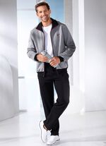 Freizeitanzug mit Seitentaschen 